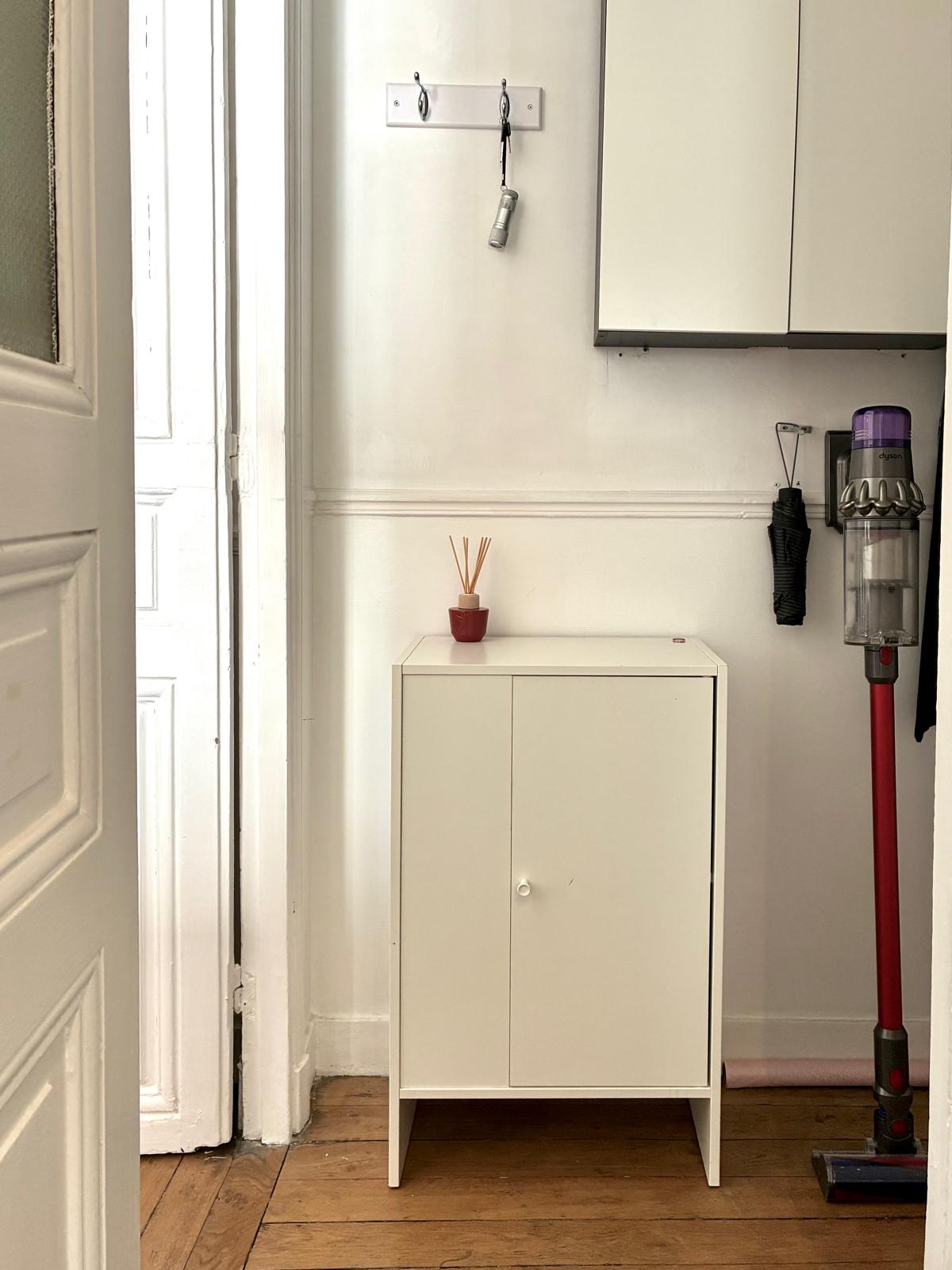 Private entrance